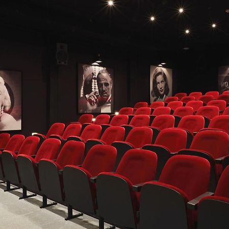 ホテル ラックス グランド ガウブ グラン・ゴーブ エクステリア 写真 The interior of the museum