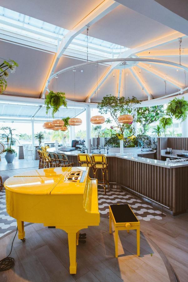 ホテル ラックス グランド ガウブ グラン・ゴーブ エクステリア 写真 The interior of the restaurant