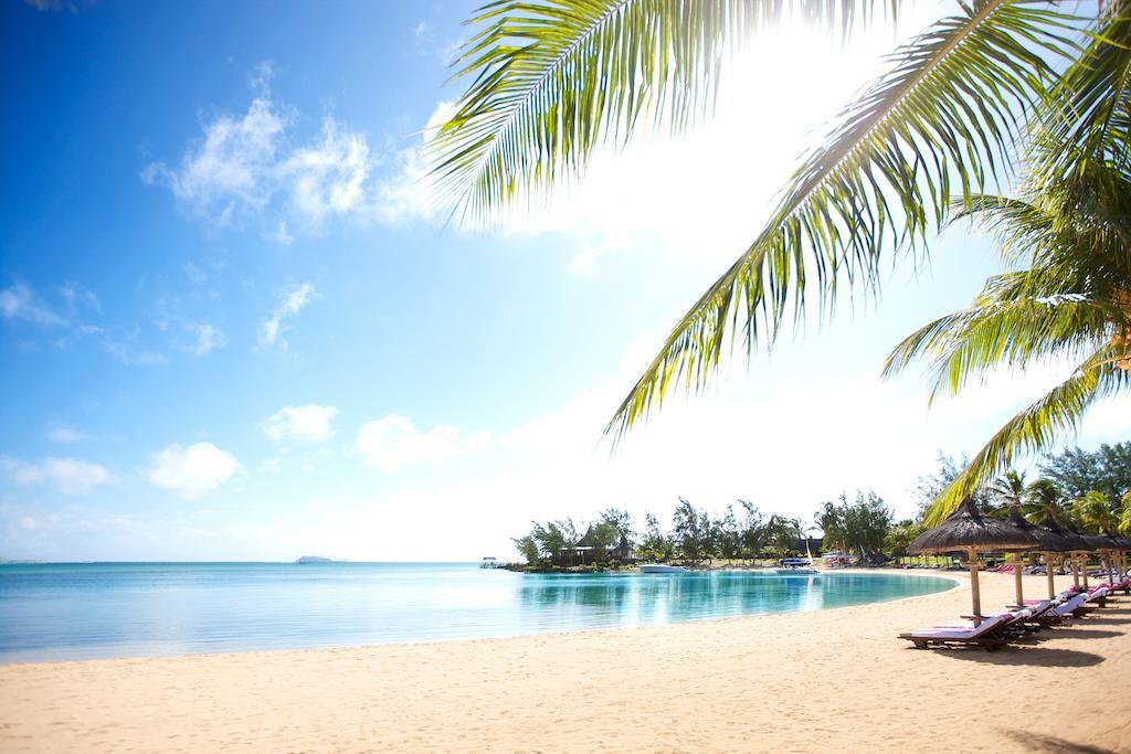ホテル ラックス グランド ガウブ グラン・ゴーブ エクステリア 写真 Beach at the Sheraton Resort